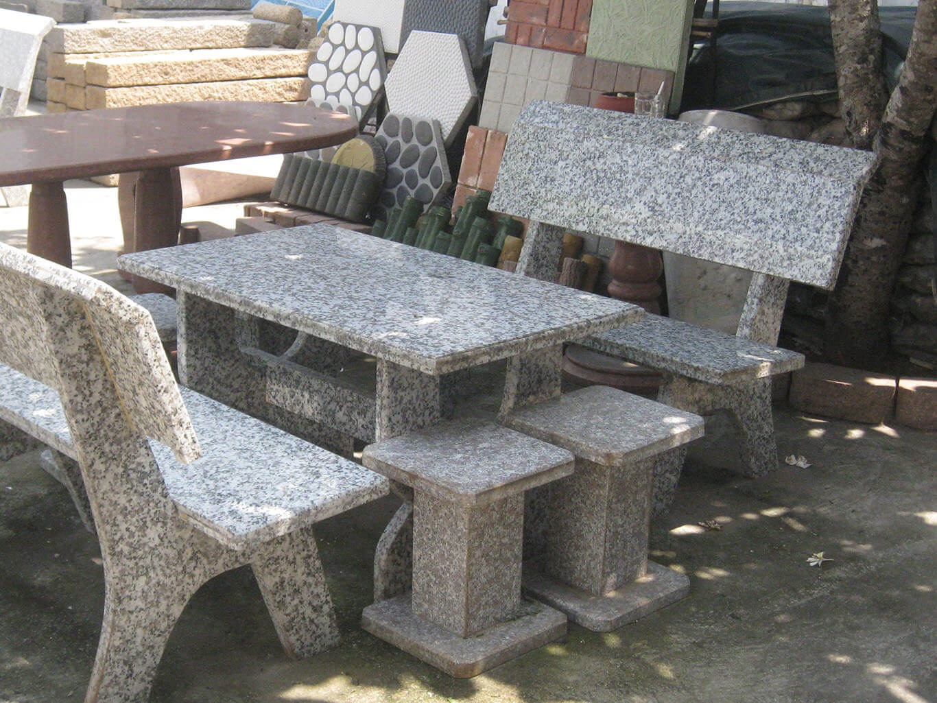 ghế Đá Granite Trắng Suối Lau