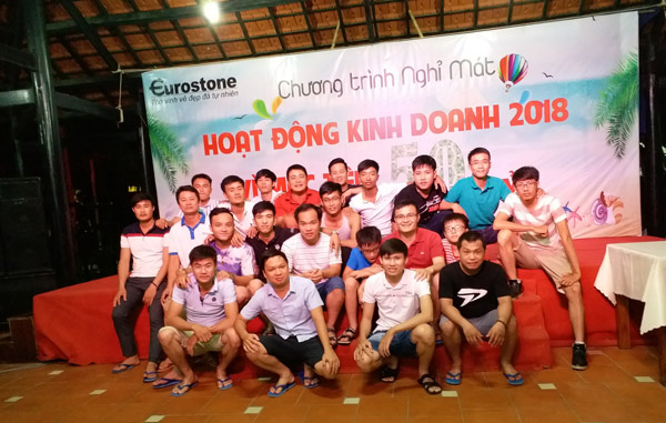 teambuilding ket hop nghi mat tao gan ket duoi mai nha eurostone 00